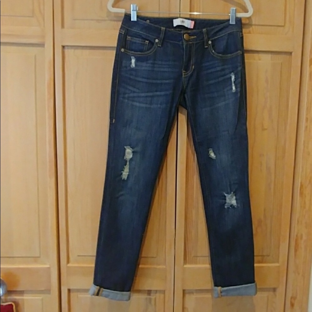 Cabi slim boyfriend jeans